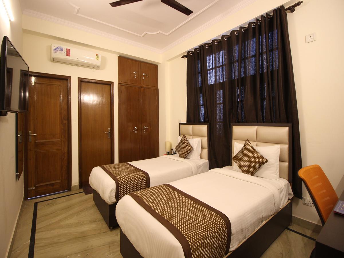 Capital O Tsl Stay Homes Indirapuram Exterior photo